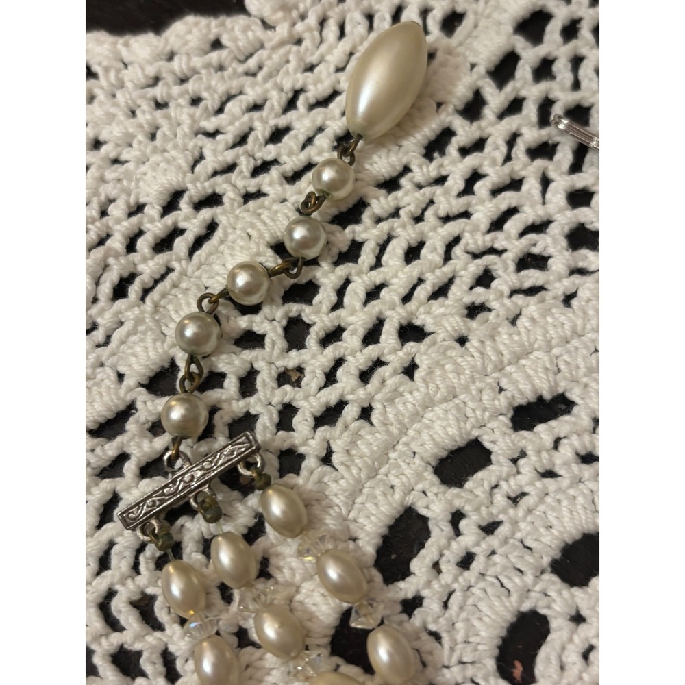Triple Strand Faux Pearl Rice Bead Necklace AB Crystal Iridescent Cream vintage - Picture 15 of 16